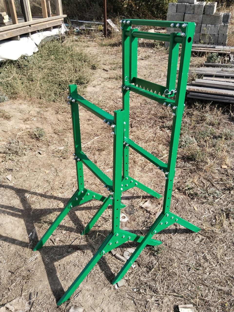 Комплект складных металлических козлов Пильник